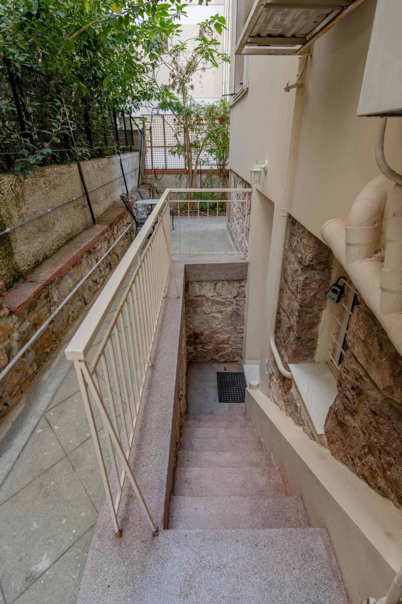 Paleo Faliro Gardenbay Athens Exterior photo